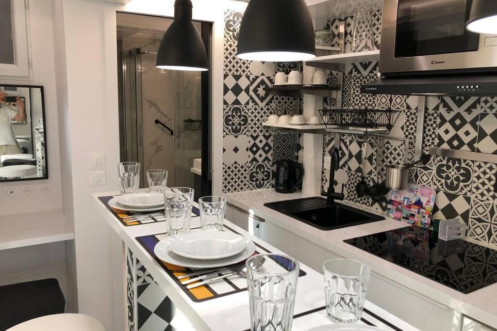 Appartement Rousselet Quartier Bon Marche Paris Viieme Eksteriør bilde